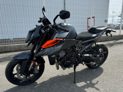 KTM 990 DUKE