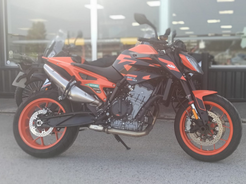 KTM 890 DUKE GP