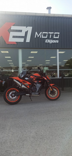 KTM 890 DUKE GP