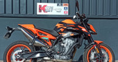 SUPERBE KTM 890 DUKE GP