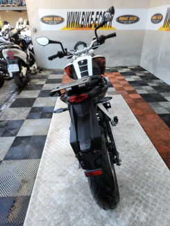 KTM 125 DUKE 2011 POUR EXPORT / PISTE 1290€ HT (61271)