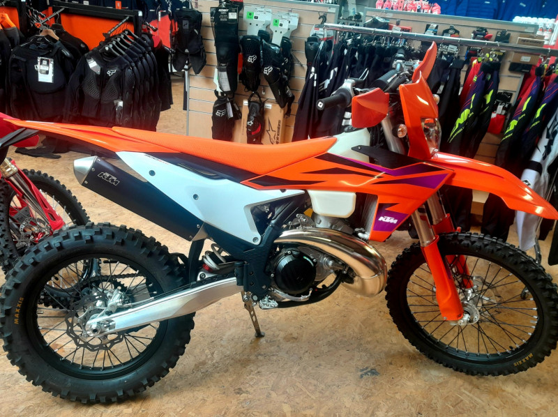 KTM 300 EXC (159€/mois)*