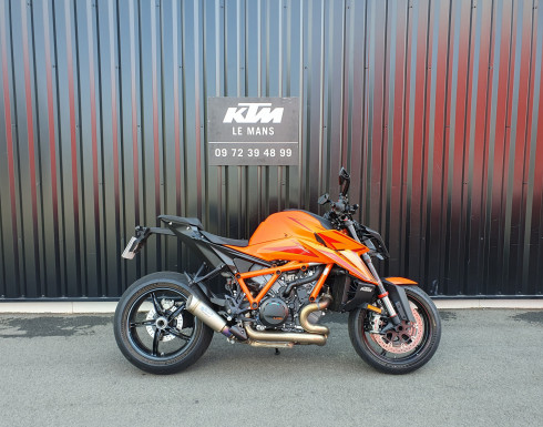 KTM 1390 SUPER DUKE R 2025 TECH PACK