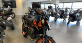KTM 890 DUKE R