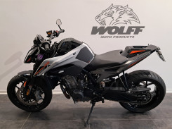 KTM 790 DUKE L 2023 gris