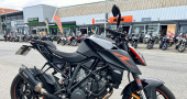 KTM 1290 SUPER DUKE R