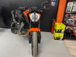 KTM 890 DUKE