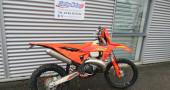 KTM 250 EXC SIX DAYS 2025 74h à partir de 168e/mois*