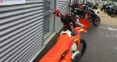 KTM 250 EXC SIX DAYS 2025 74h à partir de 168e/mois*