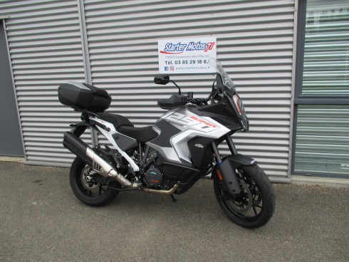 KTM 1290 SUPER ADVENTURE S 2024 + Valises KTM à partir de 320e/mois*