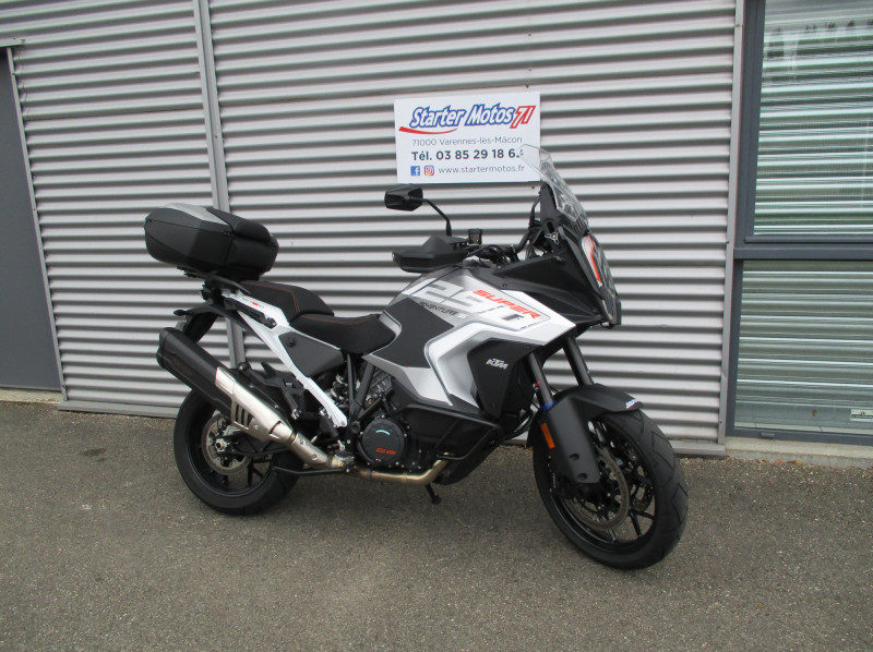 KTM 1290 SUPER ADVENTURE S 2024 + Valises KTM à partir de 320e/mois*