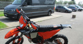 KTM 300 EXC HARDENDURO 2025 44h à partir de 192€/mois*