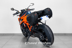 KTM - 1290 SUPER DUKE R
