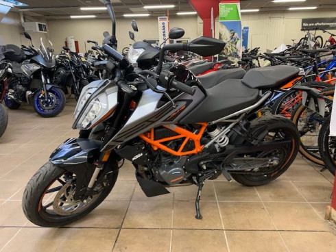 KTM 125 DUKE ABS