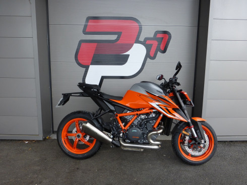 KTM 1290 SUPER DUKE R EVO
