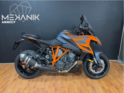 KTM 1290 SUPERDUKE GT