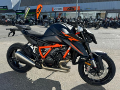KTM 1390 SUPER DUKE R EVO