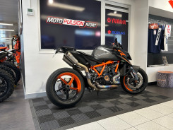KTM 1390 SUPER DUKE R