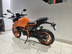 KTM 390 DUKE