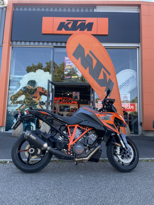 KTM 1290 SUPER DUKE GT