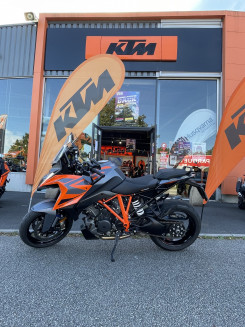 KTM 1290 SUPER DUKE GT