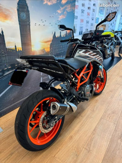 KTM 390 DUKE ABS