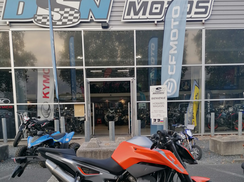 KTM 790 DUKE ABS 2018 pour 136.25€/mois chez DSN MOTOS 33