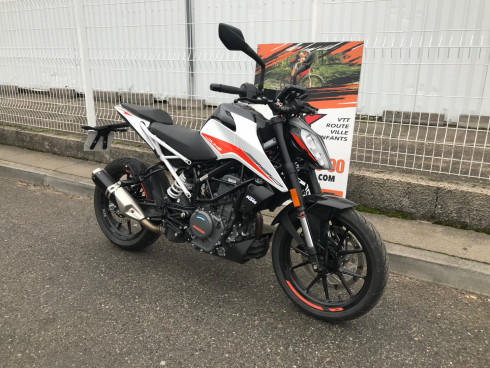 KTM 390 DUKE ABS