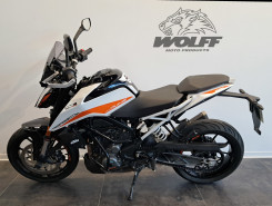 KTM 390 DUKE 2021 BLANC