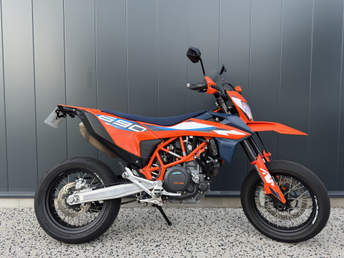 KTM 690 SMC-R 2024