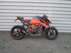 KTM 1290 SUPER DUKE R