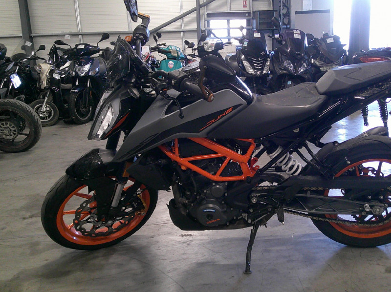 KTM 390 DUKE ACCIDENTE RSV N°20949