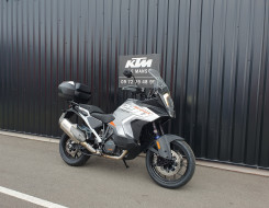 KTM 1290 SUPER ADVENTURE S 2024