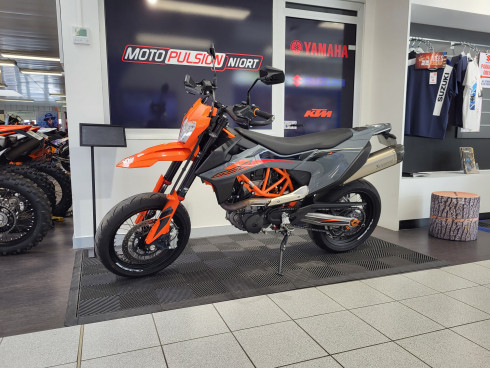 KTM 690 SMC R A2