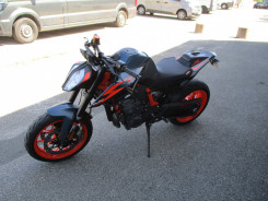 KTM 890 DUKE R 2022 à partir de 159€/mois*