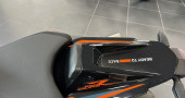 KTM 890 DUKE R