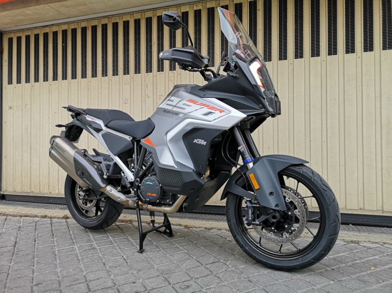 KTM 1290 SUPER ADVENTURE S TECH PACK 
