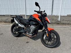 KTM 890 DUKE