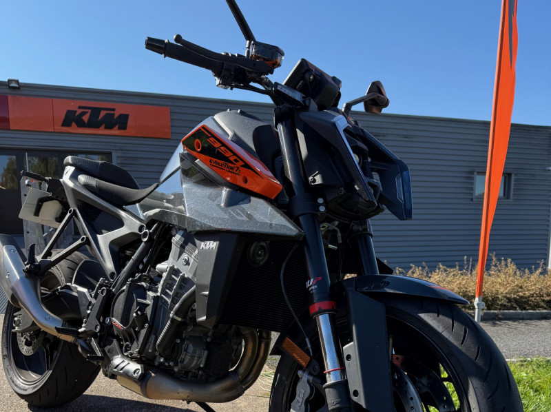 KTM 990  DUKE 2025