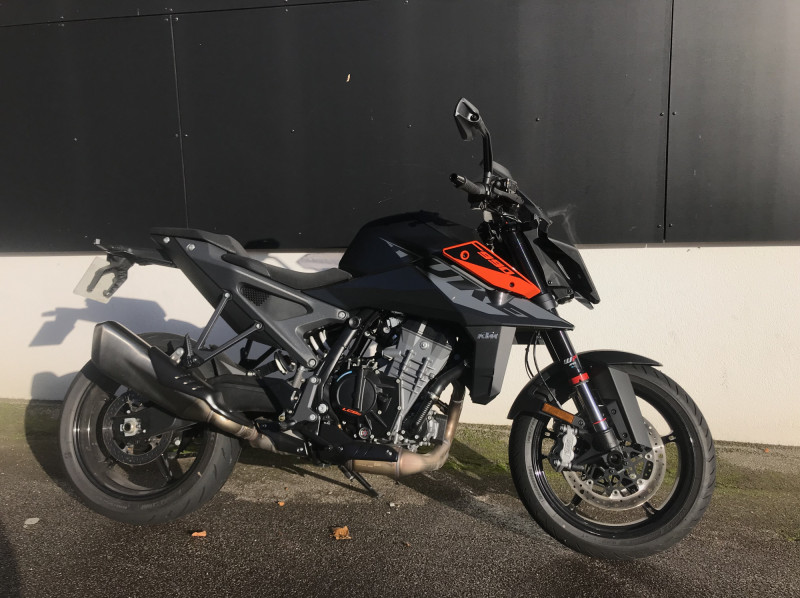 KTM 990 DUKE