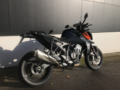 KTM 990 DUKE
