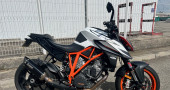 KTM 1290 SUPER DUKE R
