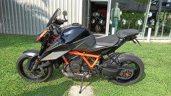 KTM 1290 SUPER DUKE R