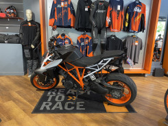 KTM 1290 SUPER DUKE R