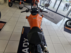 KTM 1390 SUPER DUKE R 