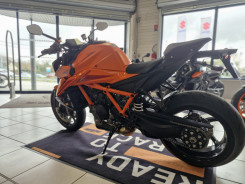 KTM 1390 SUPER DUKE R 