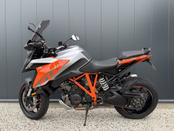 KTM 1290 SUPER DUKE GT 2016