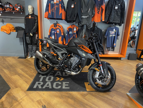 KTM 990 DUKE