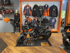 KTM 990 DUKE