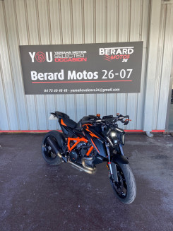 KTM 1390 SUPER DUKE R
